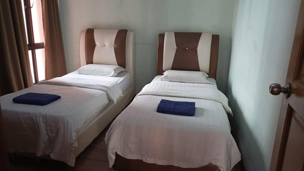 Marina Court Kk City Homestay Kota Kinabalu Buitenkant foto
